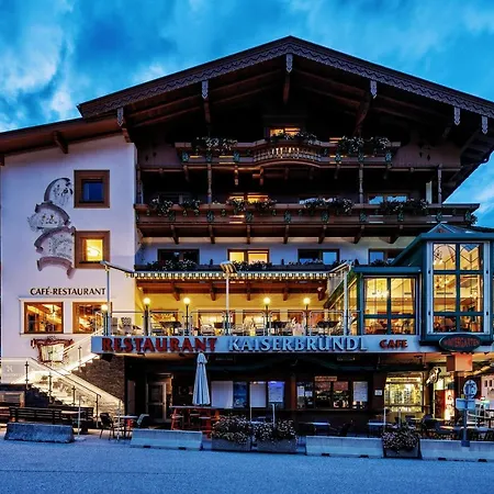 Hotel Neuhintertux 4 Sterne Superior 4*