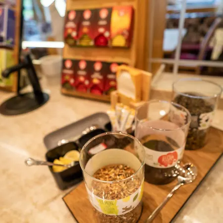 Szálloda Neuhintertux 4 Sterne Superior