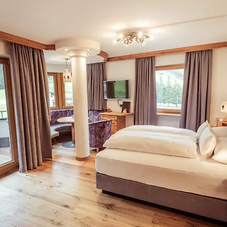 Neuhintertux 4 Sterne Superior 4* Tux