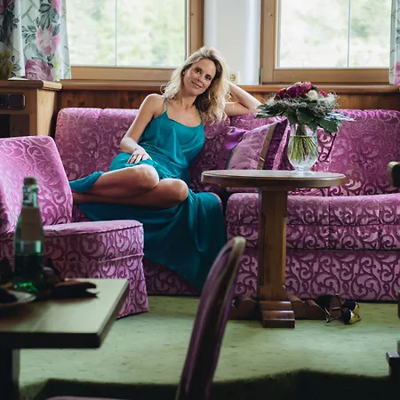 Hotel Neuhintertux 4 Sterne Superior 4*