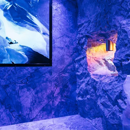 Neuhintertux 4 Sterne Superior Hotel 4*