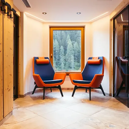 Hotel Neuhintertux 4 Sterne Superior Tux