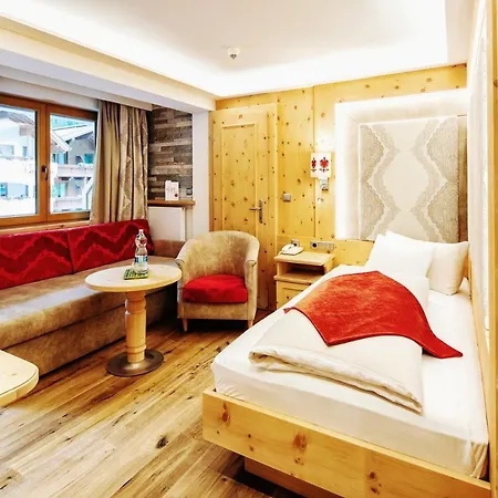 Neuhintertux 4 Sterne Superior Hotell Tux