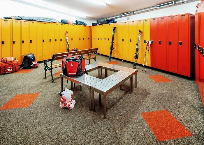 Neuhintertux 4 Sterne Superior 호텔 4*