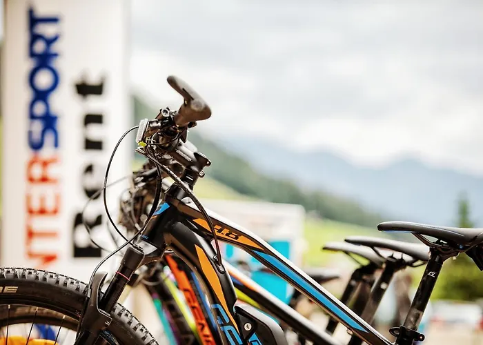 Neuhintertux 4 Sterne Superior Отель 4*