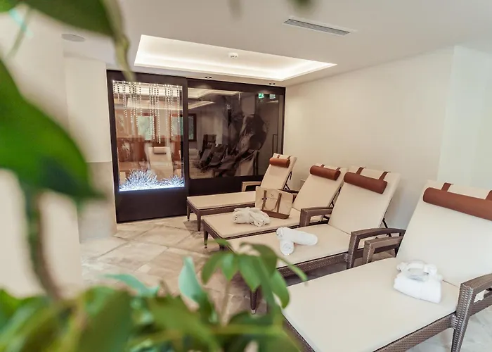 Hotel Neuhintertux 4 Sterne Superior Tux