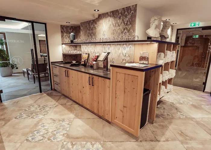 Neuhintertux 4 Sterne Superior Тукс