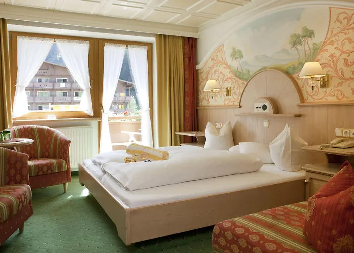 Neuhintertux 4 Sterne Superior Отель