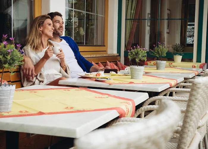 Neuhintertux 4 Sterne Superior Отель