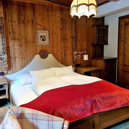 Neuhintertux Hotel Tux